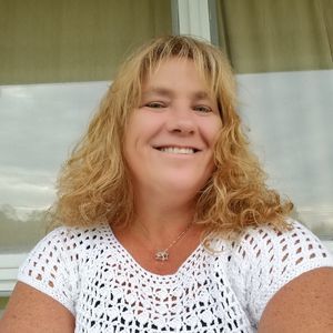 Meet your Posher, Brenda